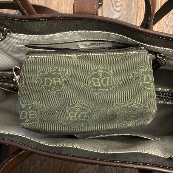 Dooney Bourke Donegal Crest Bag, With Accessories. Dark Green. - Picture 16 of 16